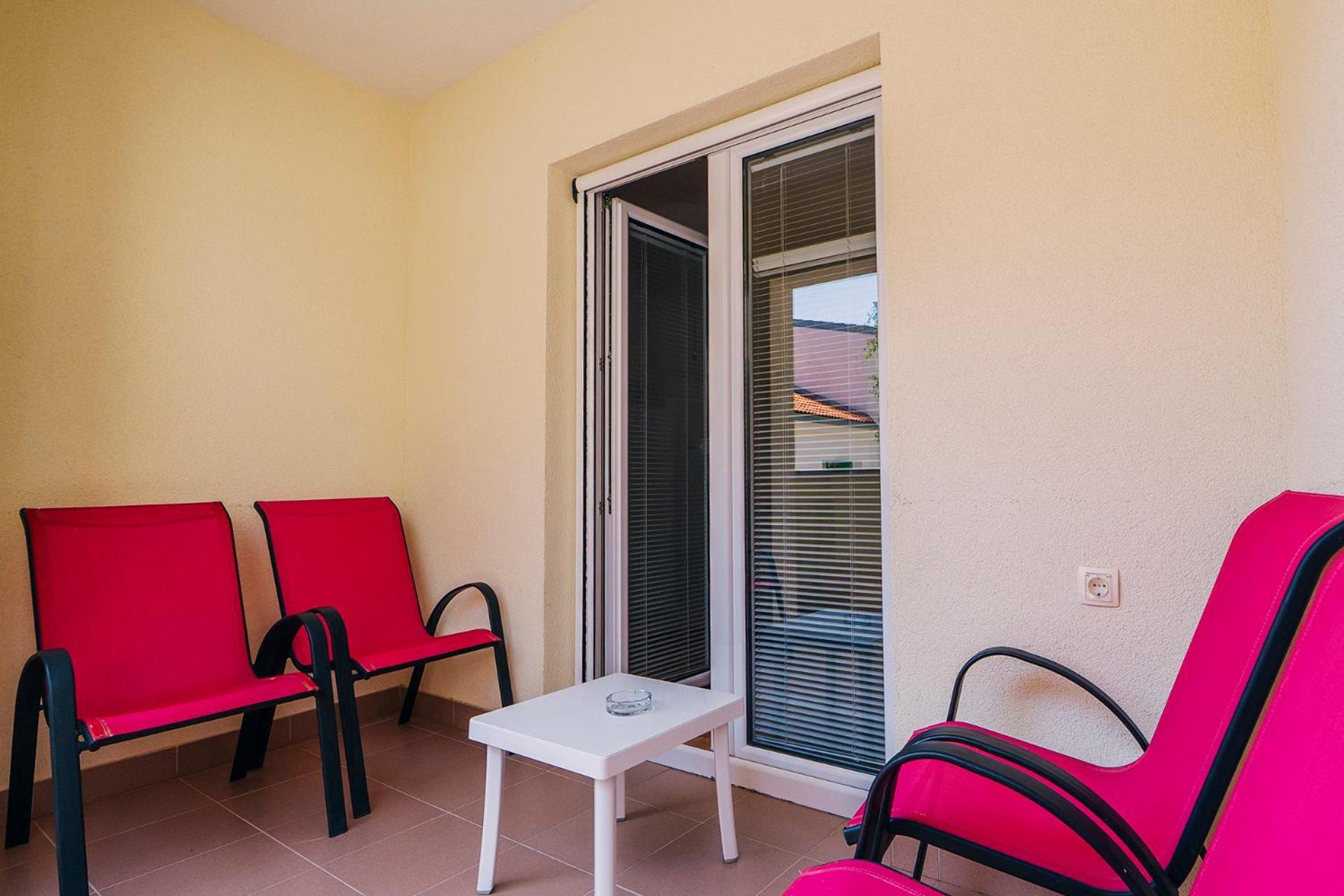 Ferienwohnung Luxur Centar With Sea View Terrace Baška Voda Exterior foto